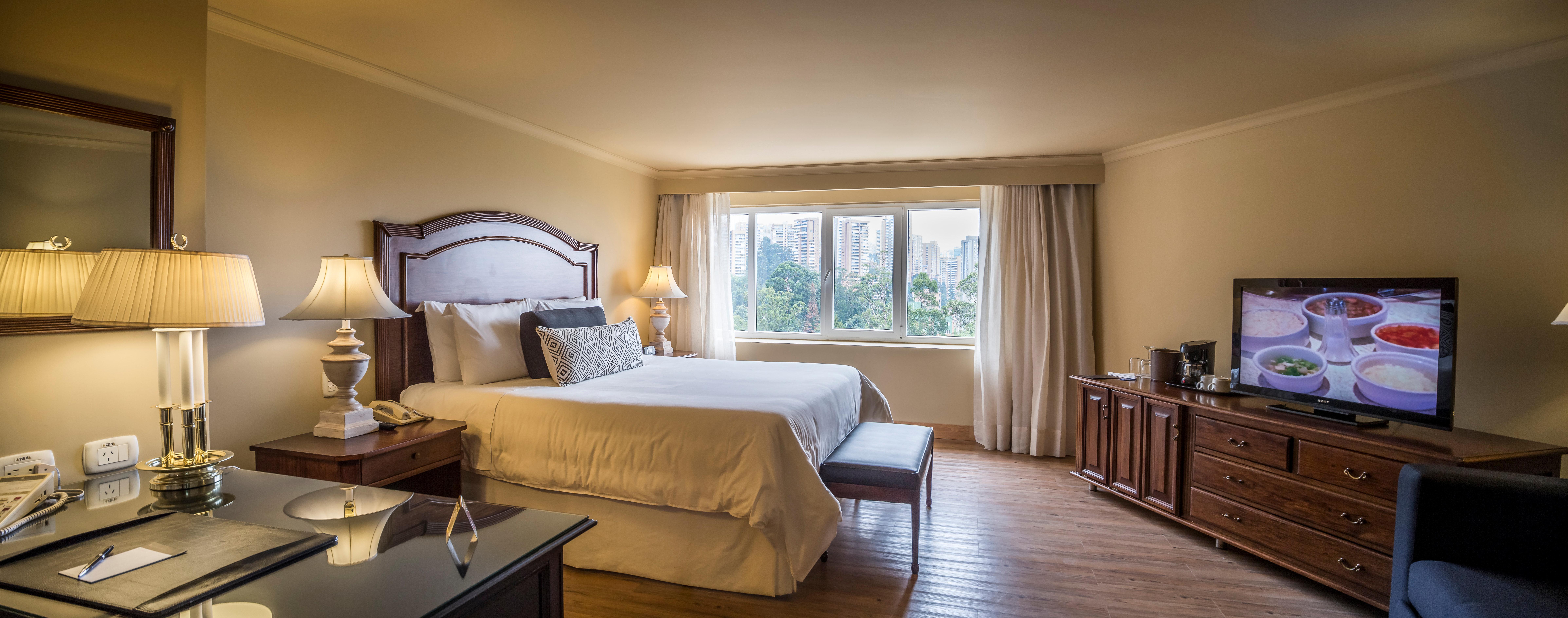 Отель Intercontinental Medellin - Movich By Ihg Экстерьер фото