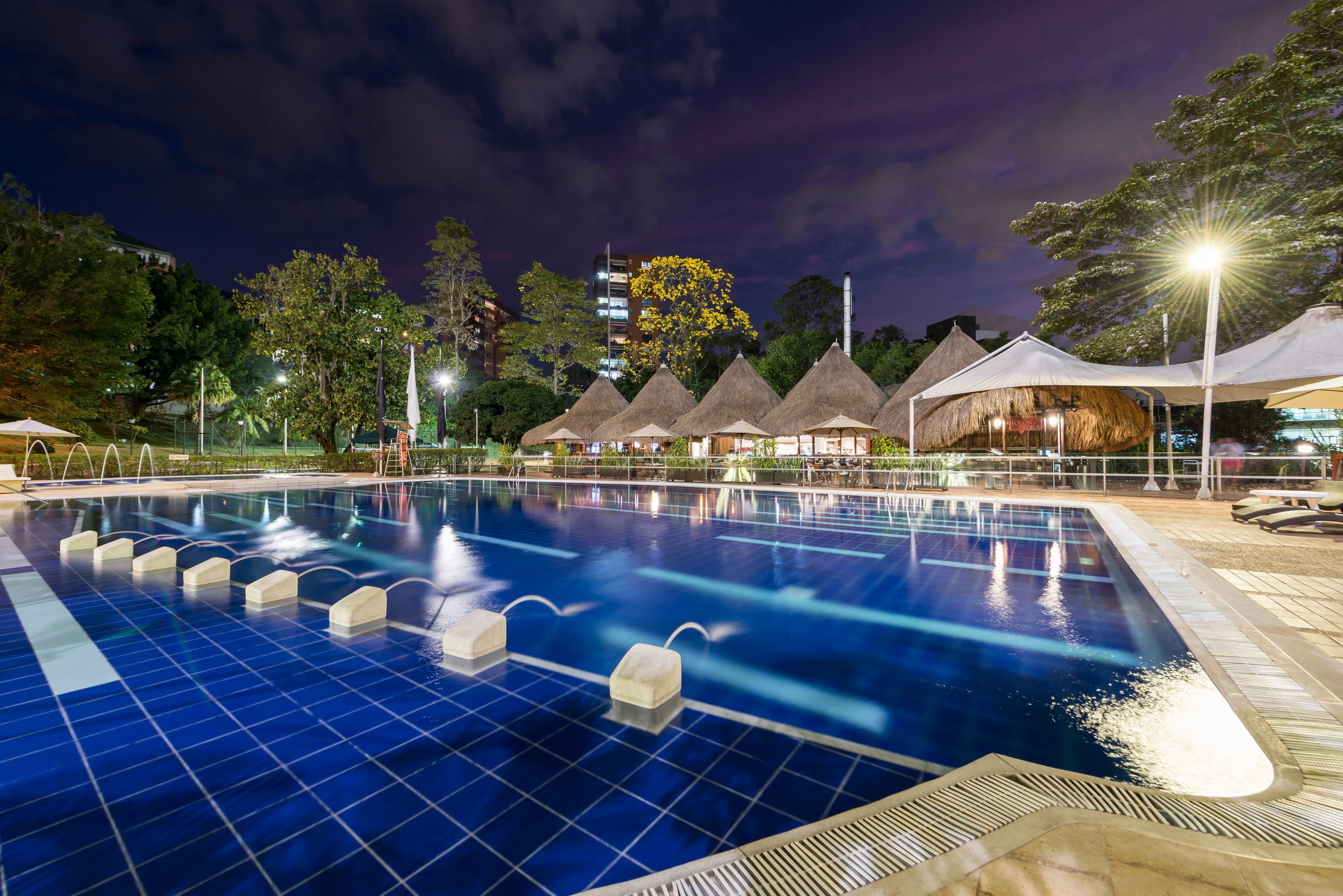 Отель Intercontinental Medellin - Movich By Ihg Экстерьер фото