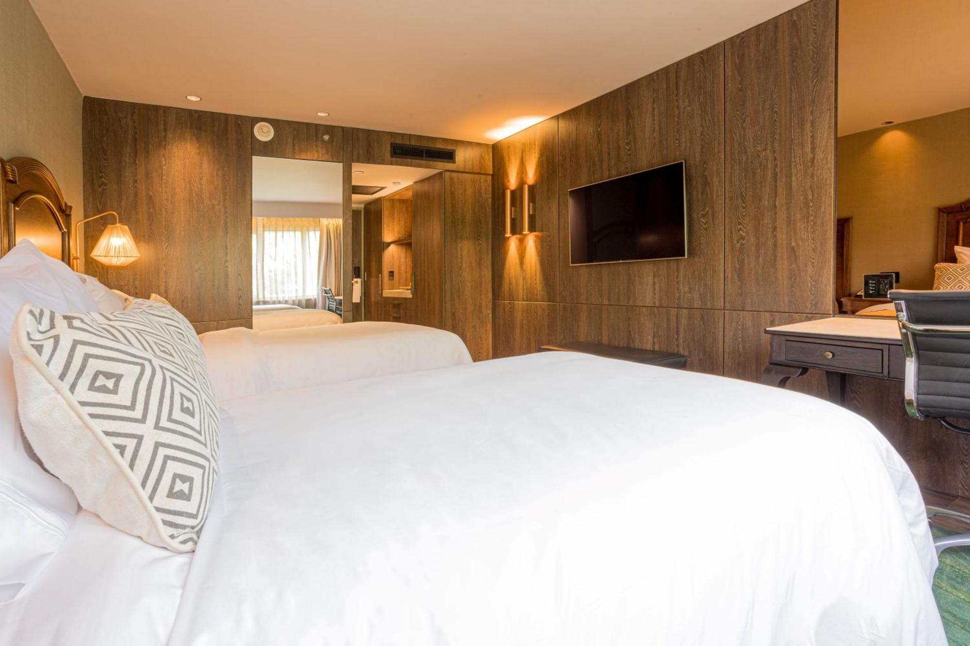 Отель Intercontinental Medellin - Movich By Ihg Экстерьер фото
